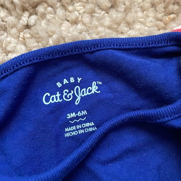 Cat and Jack 3-6mo patriotic 3 piece set - Picture 2 of 4